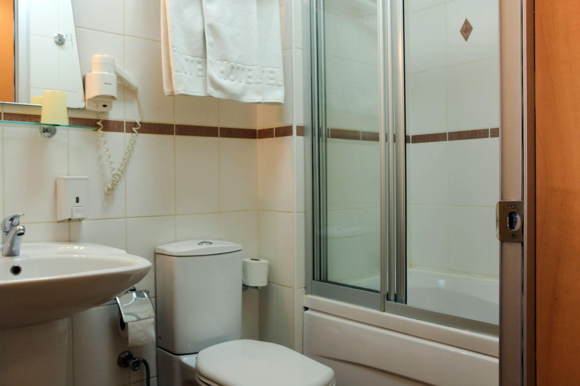 Hotel Inter Κωνσταντινούπολη Εξωτερικό φωτογραφία